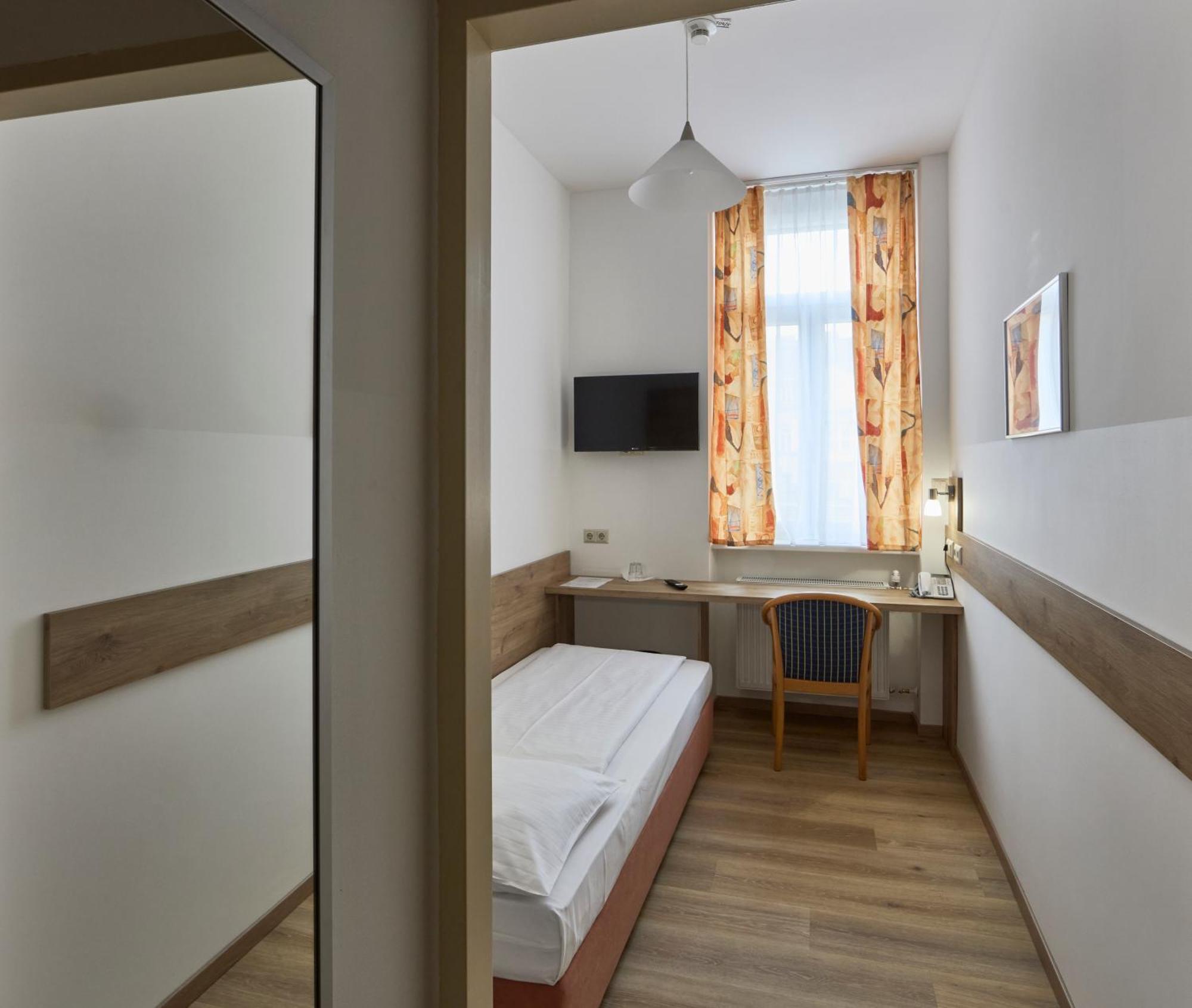 Terminus Hotel 3*